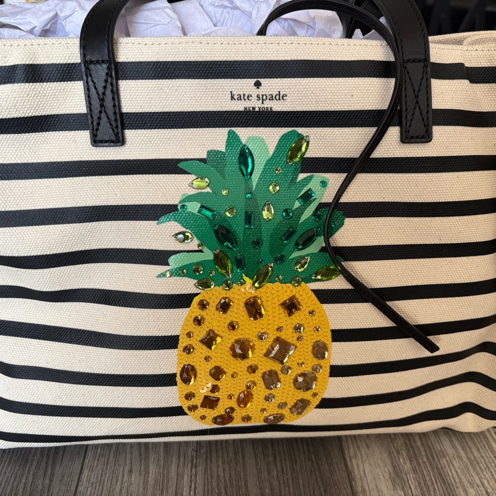 Kate Spade “By the Pool” Jeweled Pineapple Tote. NWOT.